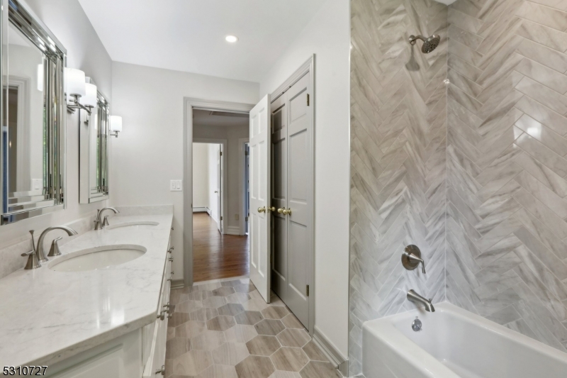 Rio Vista Estates - Residential