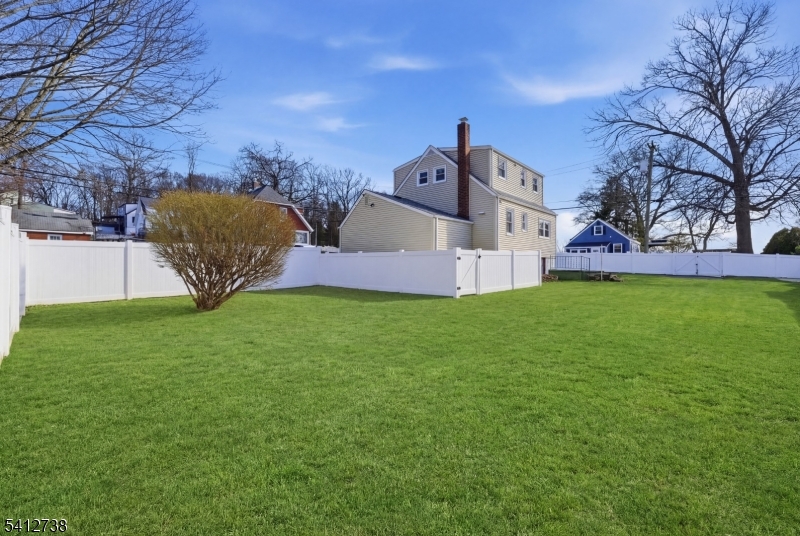 Bassett PArk - Residential