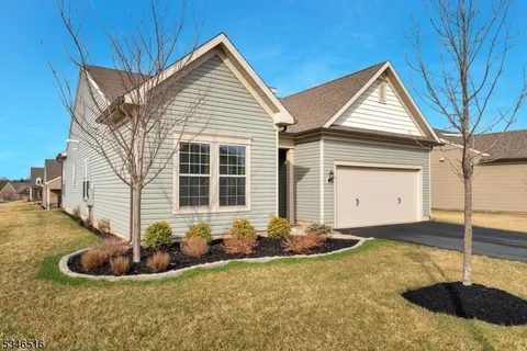 1 Sullivan Road, Raritan Twp., NJ 08822 - MLS#: 3953055