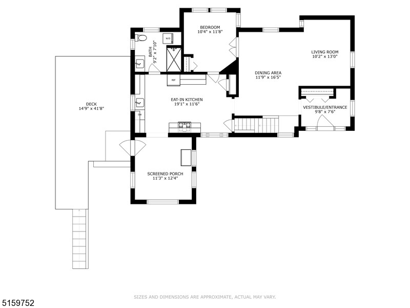 Main image without alt text