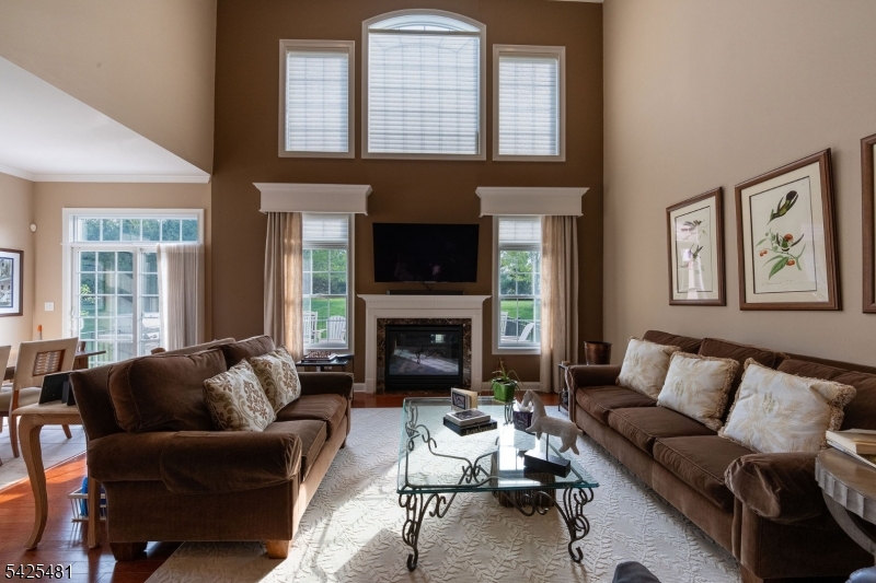 Four Seasons Promenade - Residential