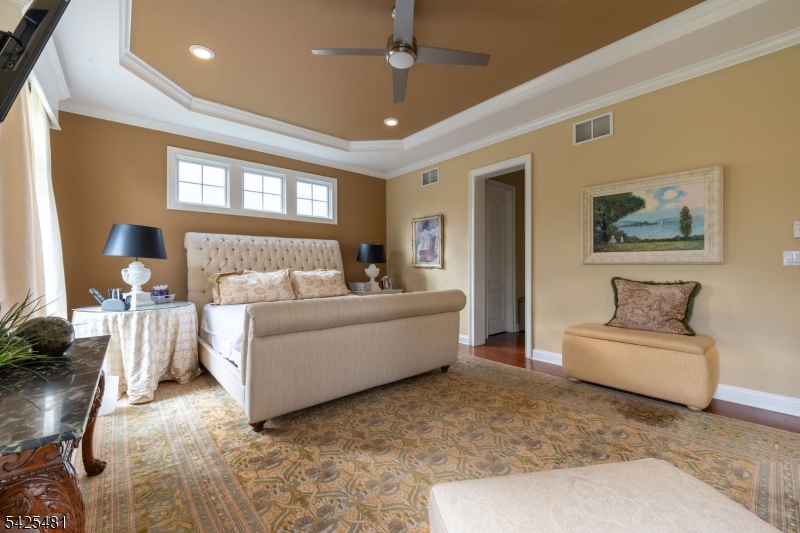 Four Seasons Promenade - Residential