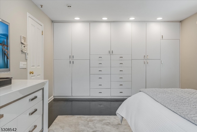 Deerfield - Residential