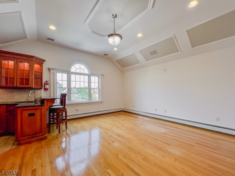 BOTANY VILLAGE - Residential Lease