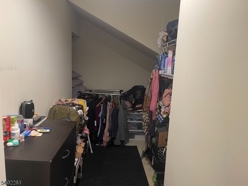 Steeplechase At Locust Grov - Residential