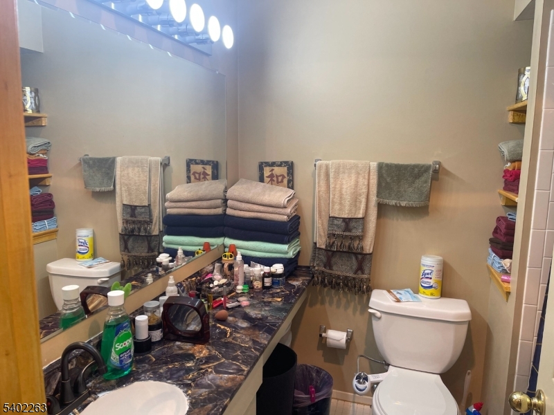 Steeplechase At Locust Grov - Residential