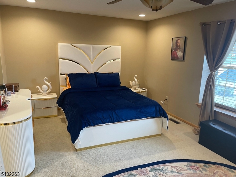 Steeplechase At Locust Grov - Residential