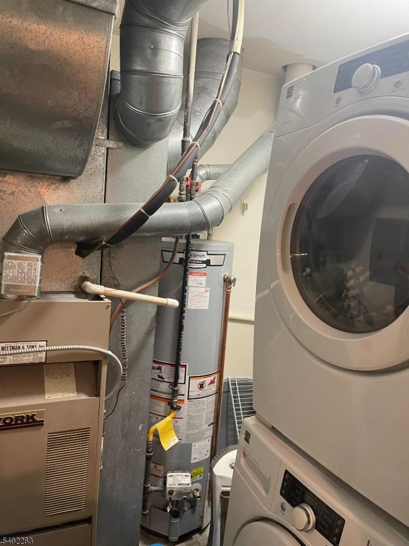 Steeplechase At Locust Grov - Residential