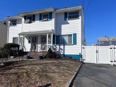 MLS: 3949941
