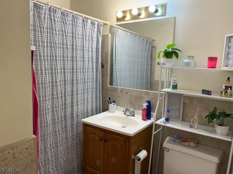 Carlton Tower - Residential Lease