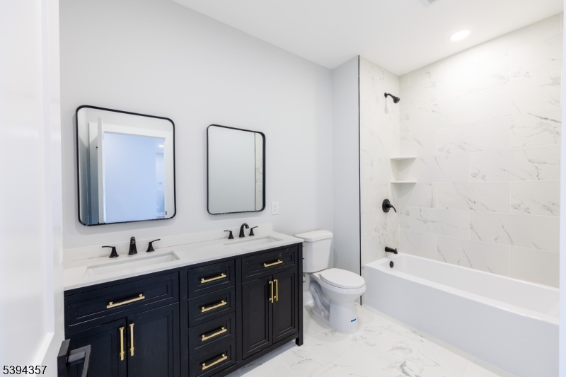 Bertrand Island Rd - Residential