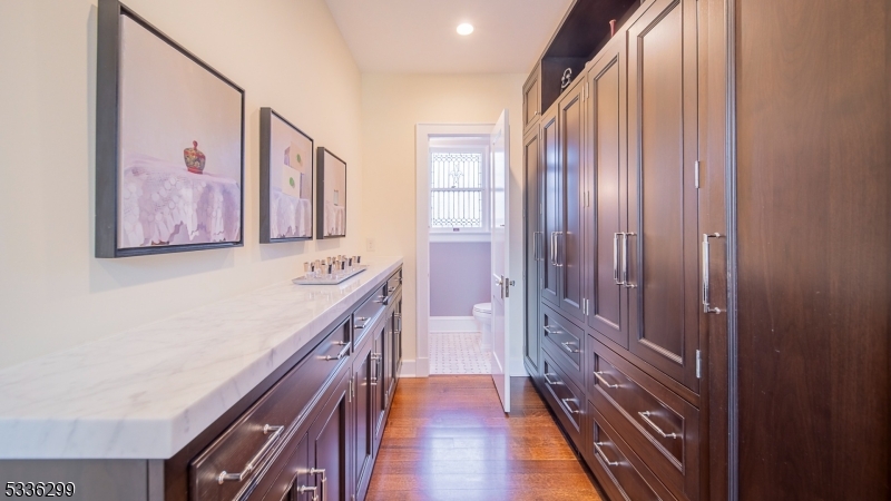 HISTORIC BOULEVARD - Residential