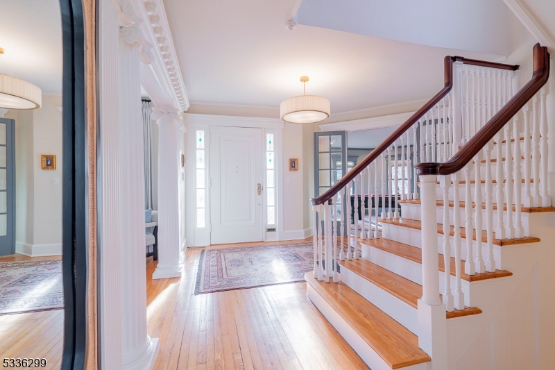 HISTORIC BOULEVARD - Residential