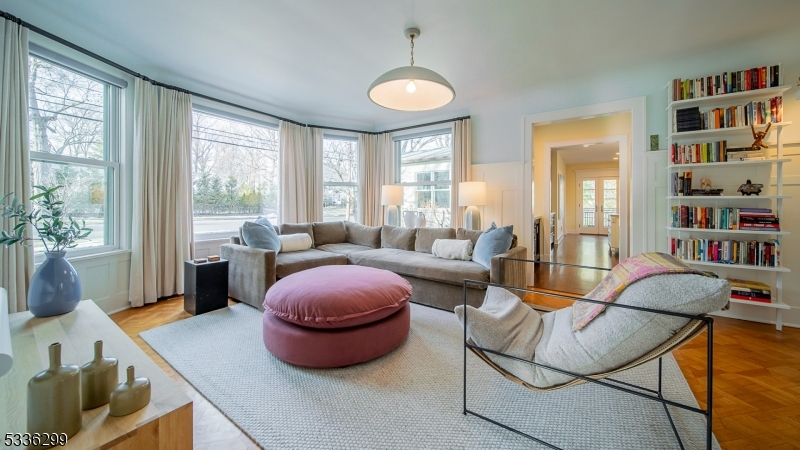 HISTORIC BOULEVARD - Residential