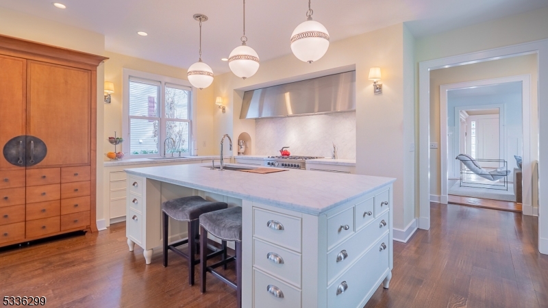 HISTORIC BOULEVARD - Residential