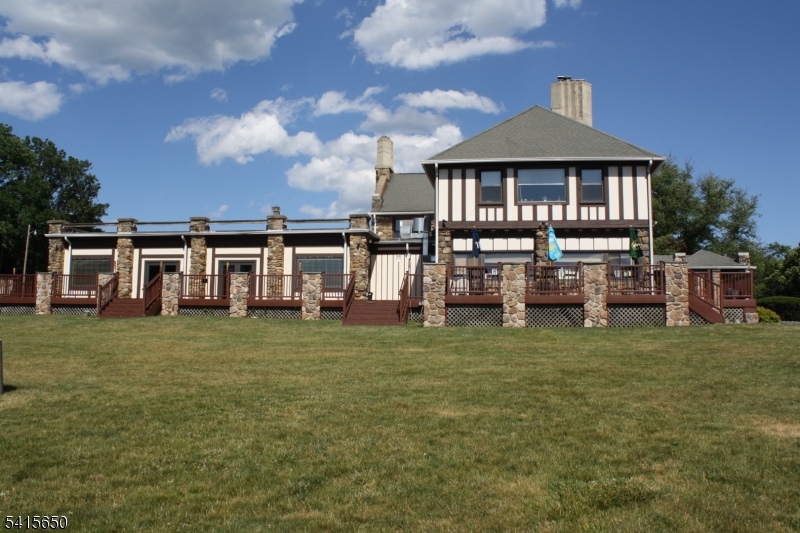 White Meadow Lake - Residential