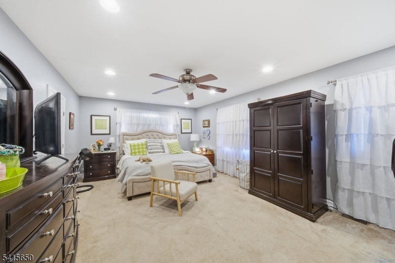 White Meadow Lake - Residential