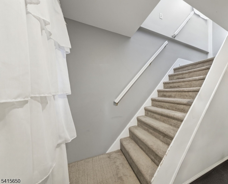 White Meadow Lake - Residential