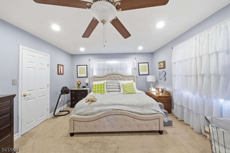 White Meadow Lake - Residential