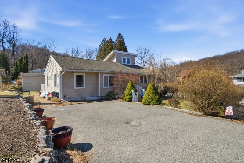 White Meadow Lake - Residential