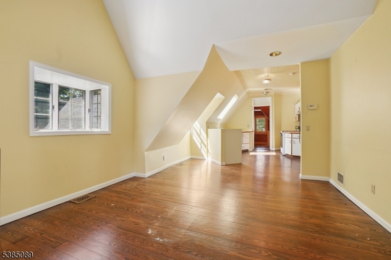 Llewellyn Park - Residential