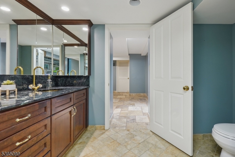 Llewellyn Park - Residential