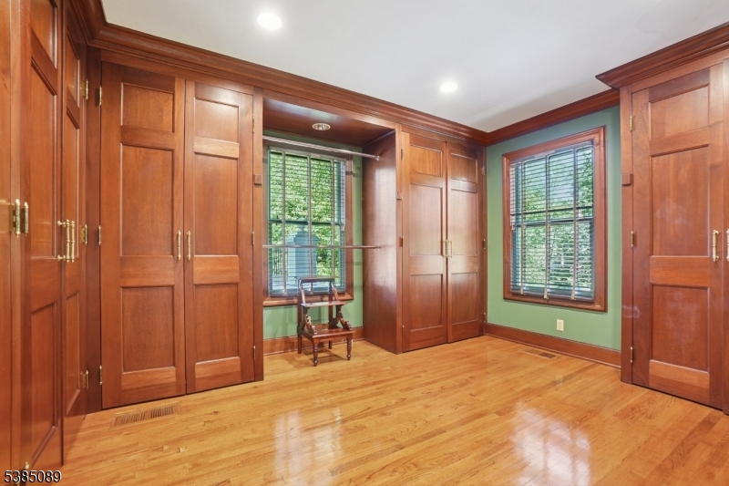 Llewellyn Park - Residential