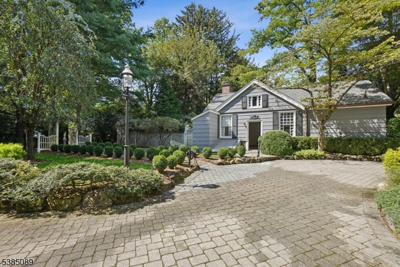 Llewellyn Park - Residential