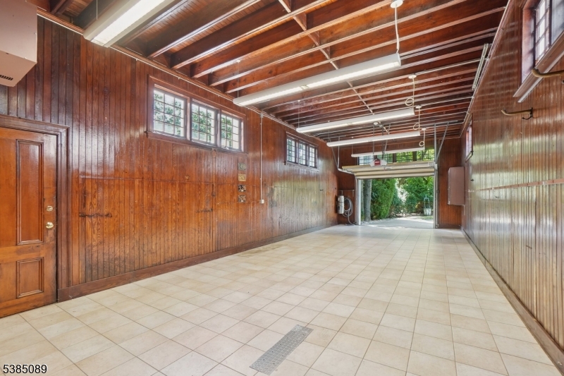 Llewellyn Park - Residential