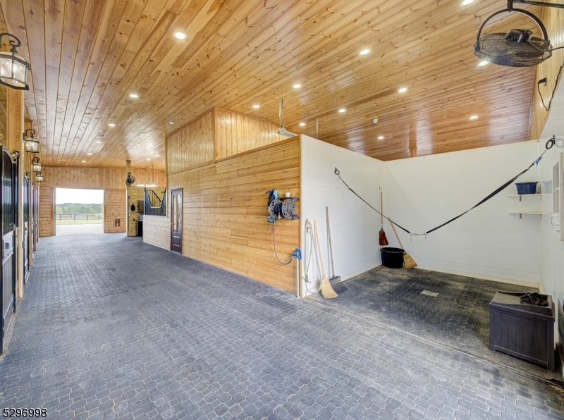 Gracious Hill Farm - Residential