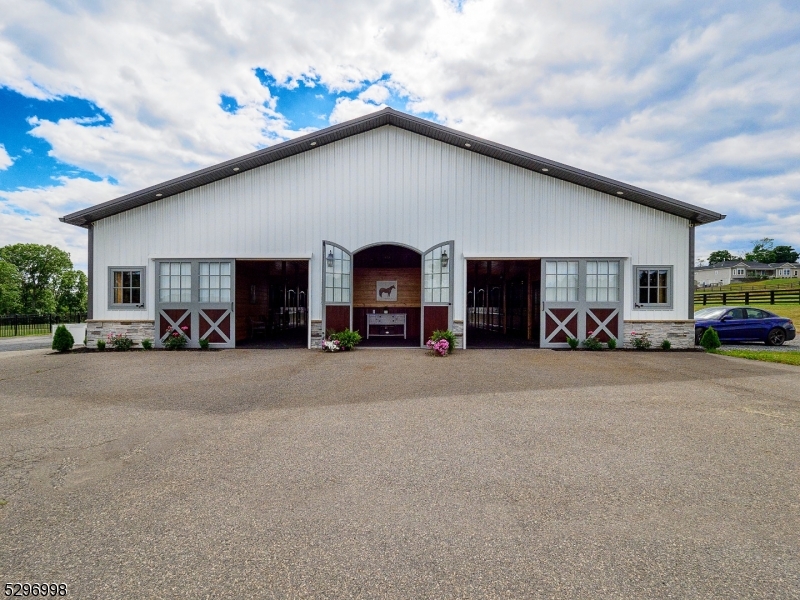 Gracious Hill Farm - Residential