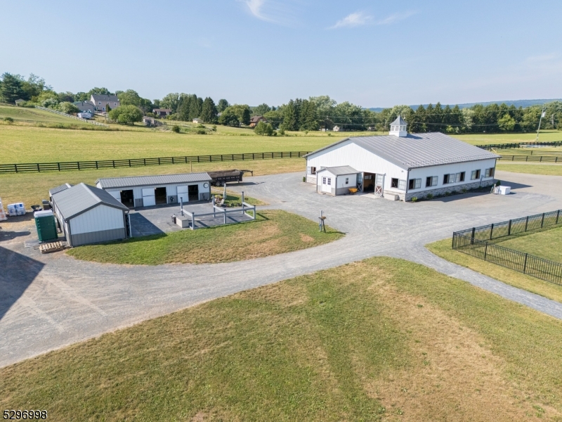 Gracious Hill Farm - Residential