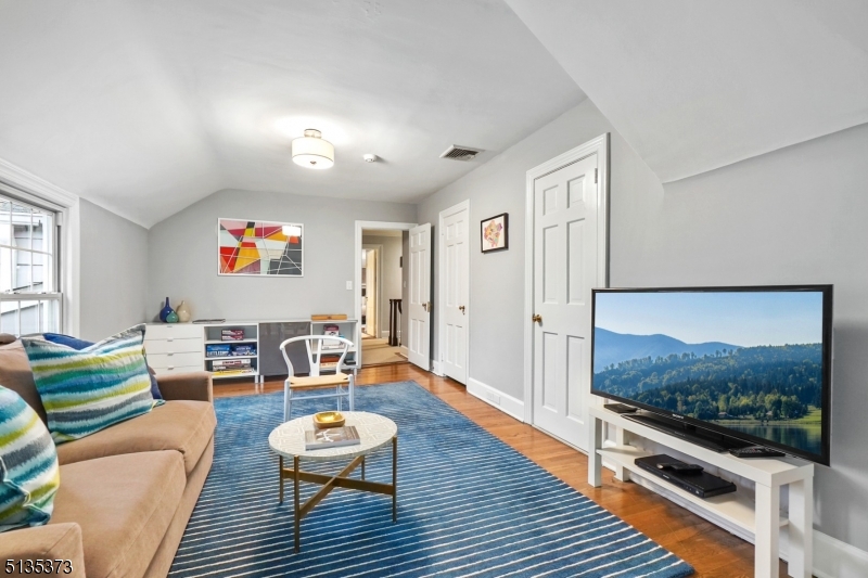 Old Short Hills/Glenwood - Residential