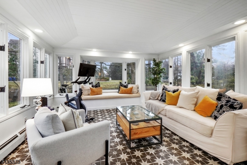 Old Short Hills/Glenwood - Residential