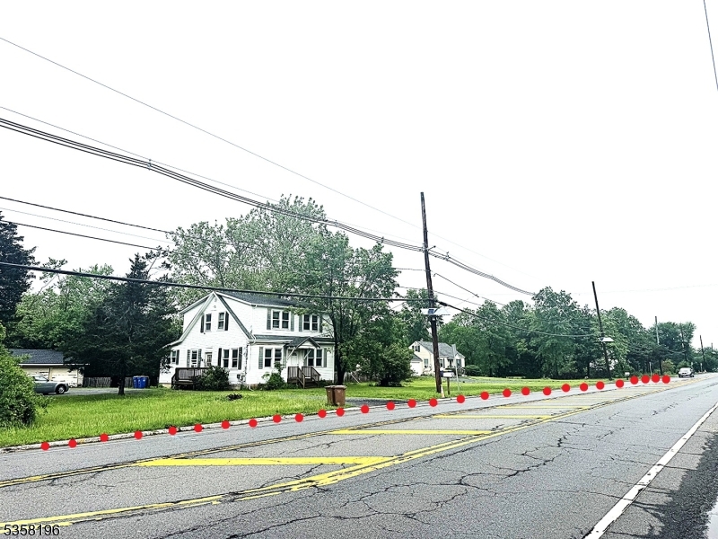 Heavily traveled state hwy - Commercial Sale