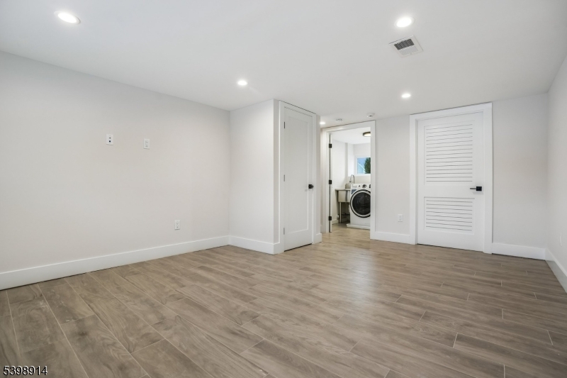 Woodside - Residential Lease