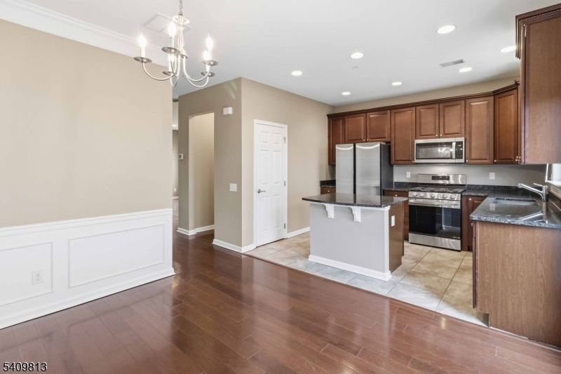 Morristown Square - Residential