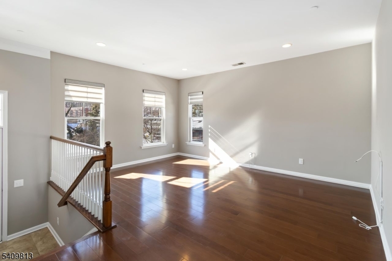 Morristown Square - Residential