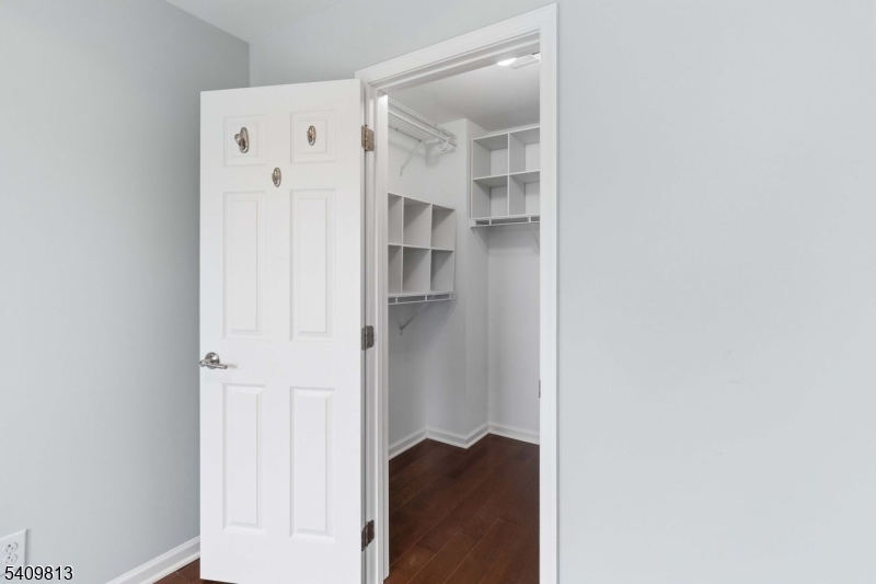 Morristown Square - Residential