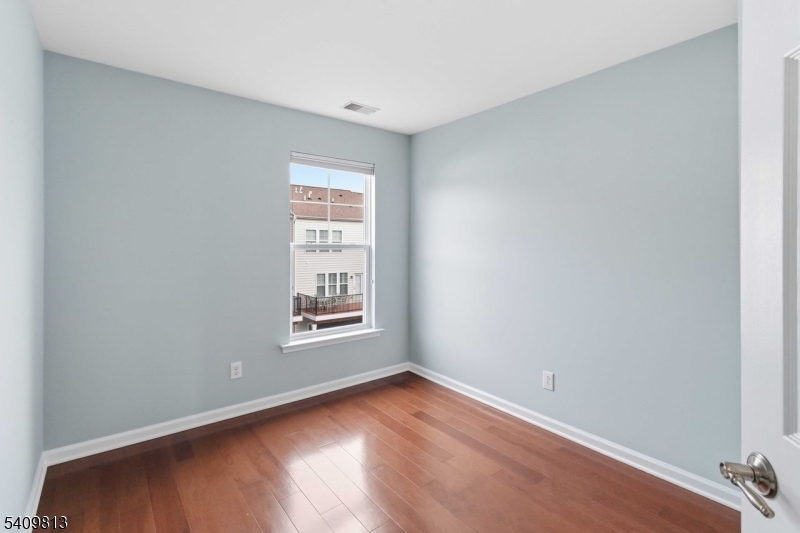 Morristown Square - Residential