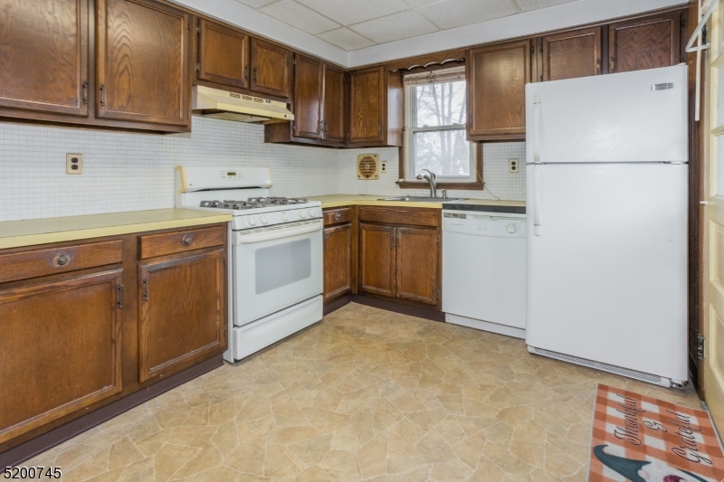 Cedar Knolls - Residential