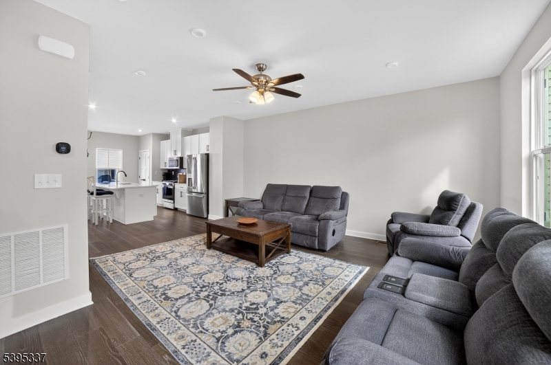 Hackettstown Crossing - Residential