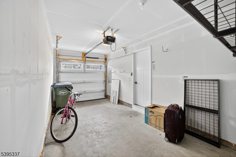 Hackettstown Crossing - Residential