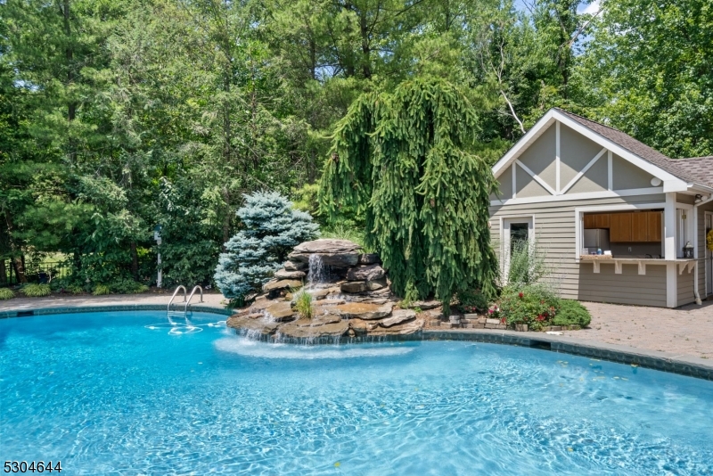 Camelot Woods - Residential