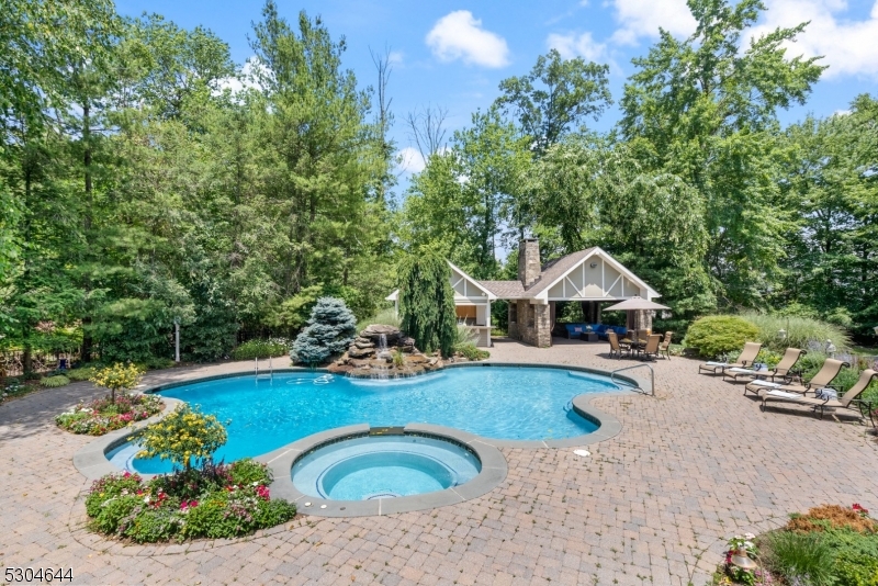 Camelot Woods - Residential