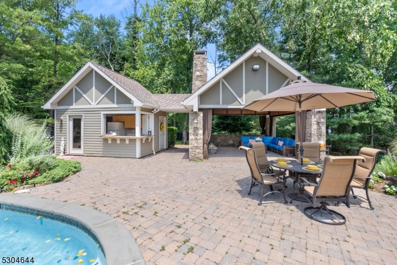 Camelot Woods - Residential