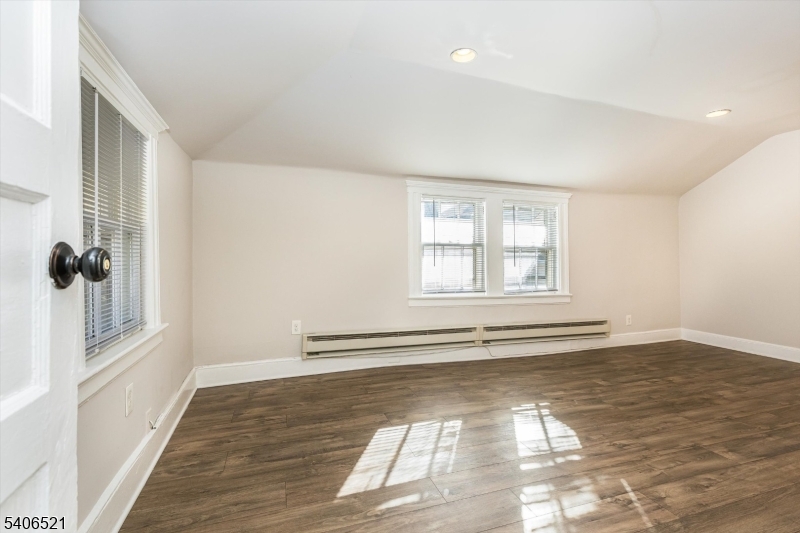 Carriage House - Residential Lease