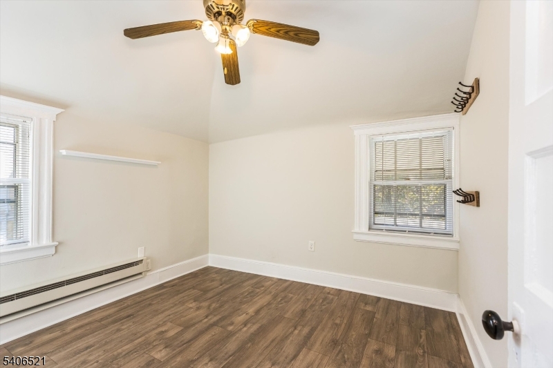 Carriage House - Residential Lease