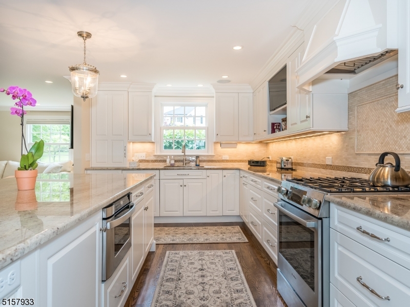 Hill Section - Residential