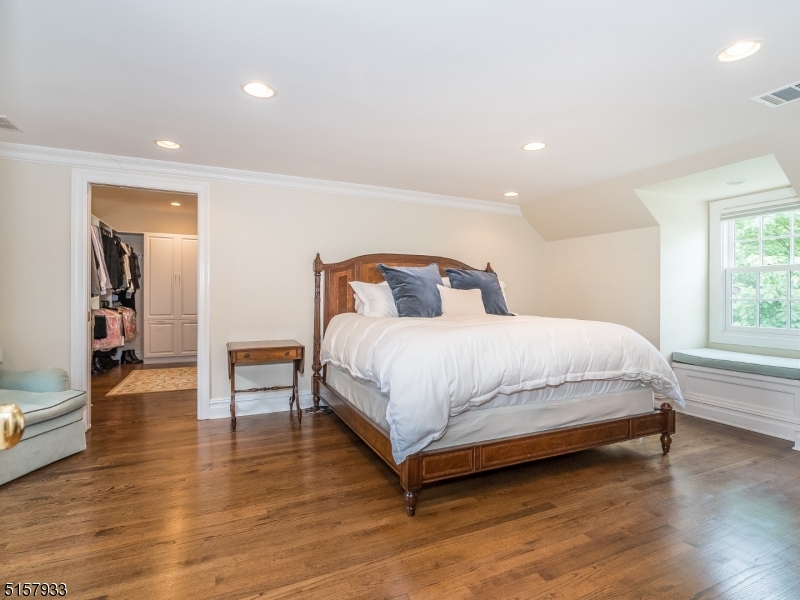 Hill Section - Residential